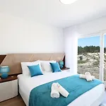 T1-terrace-sea View شقة *